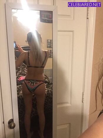 Krystal gable leaked private photo uncensored HD quality