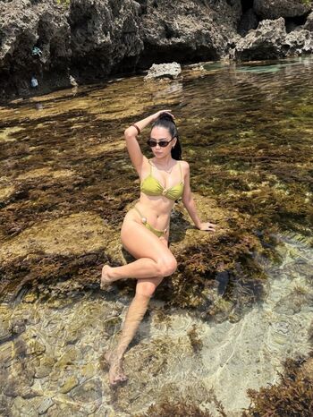 Kwini bb leaked private photo uncensored HD quality