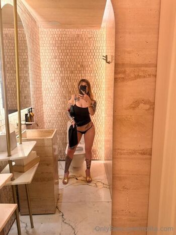 La roli leaked private photo uncensored HD quality