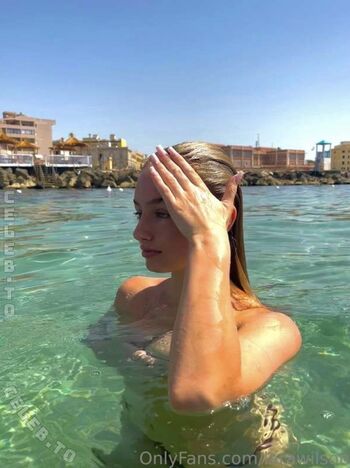 Lara wilson leaked private photo uncensored HD quality