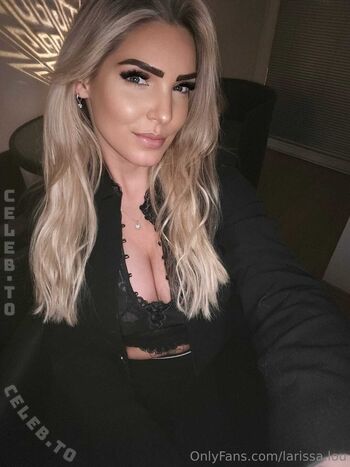 Larissa lou  page leaked private photo uncensored HD quality