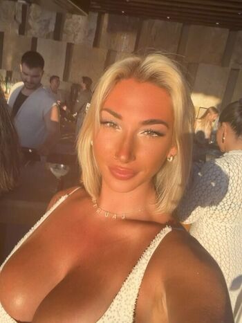 Laurine leaked private photo uncensored HD quality