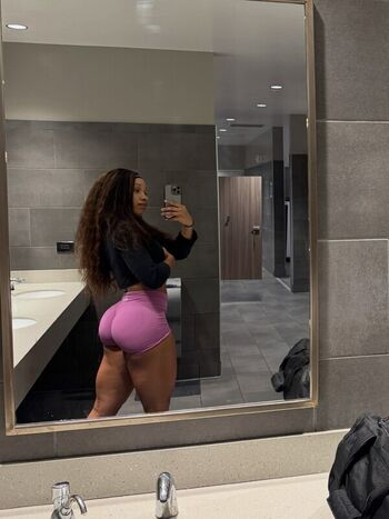 Layla diggs leaked private photo uncensored HD quality