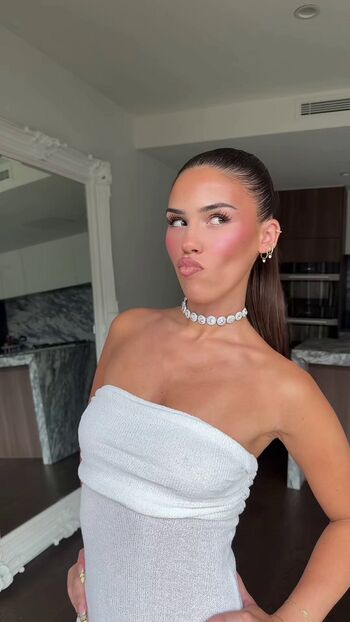 Leah halton page leaked private photo uncensored HD quality