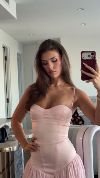 Leah halton page leaked private photo uncensored HD quality