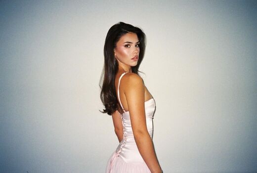 Leah halton page leaked private photo uncensored HD quality