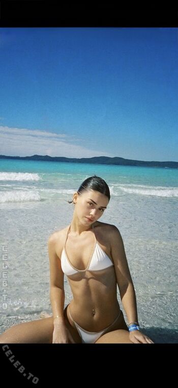 Leah halton page leaked private photo uncensored HD quality