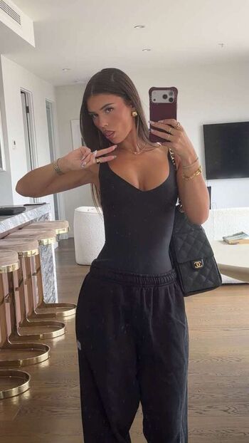 Leah halton page leaked private photo uncensored HD quality