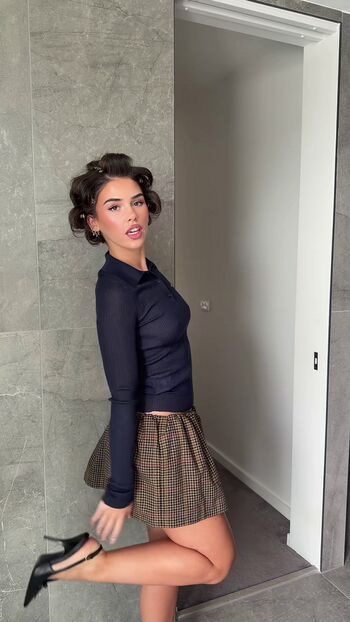 Leah halton page leaked private photo uncensored HD quality