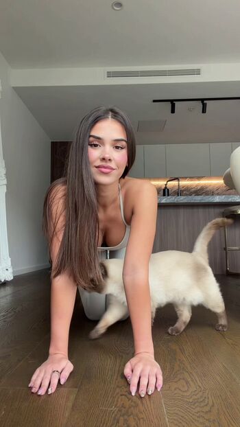 Leah halton page leaked private photo uncensored HD quality