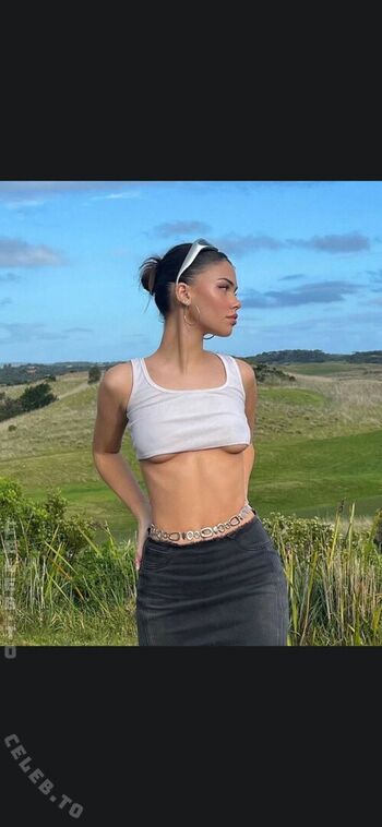 Leah halton page leaked private photo uncensored HD quality