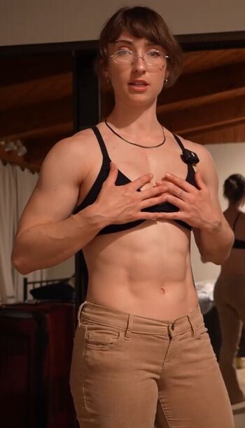 Leanbeefpatty leaked private photo uncensored HD quality