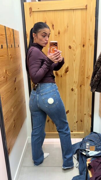Lenna vivas page leaked private photo uncensored HD quality