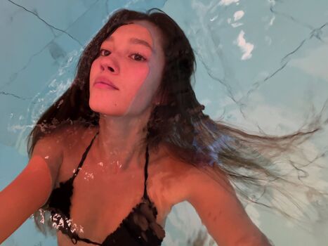 Lily chee page leaked private photo uncensored HD quality