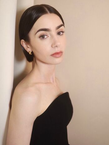 Lily collins leaked private photo uncensored HD quality