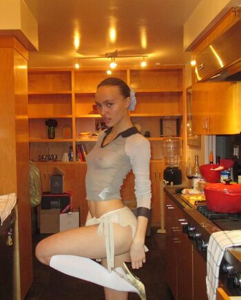 Lily rose depp  page leaked private photo uncensored HD quality