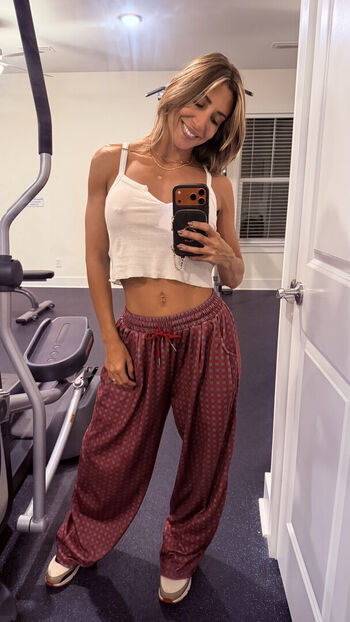 Littlefitdevil  page leaked private photo uncensored HD quality