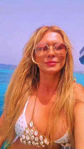 Livia andrade page leaked private photo uncensored HD quality