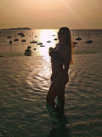 Livia andrade page leaked private photo uncensored HD quality
