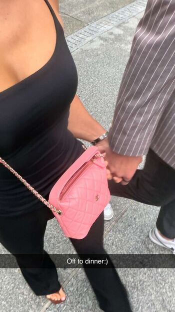 Livvy dunne  page leaked private photo uncensored HD quality