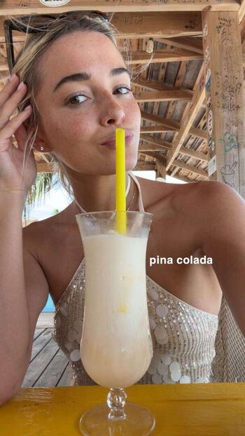 Livvy dunne  page leaked private photo uncensored HD quality