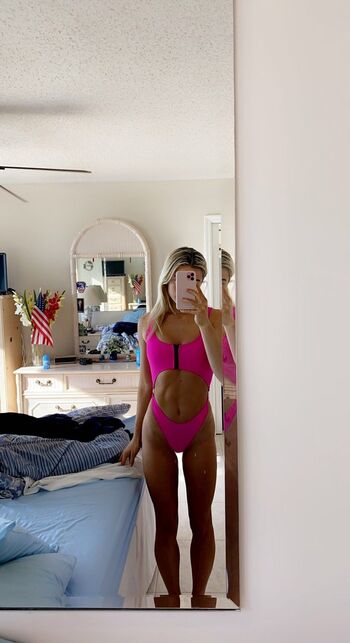 Livvy dunne  page leaked private photo uncensored HD quality