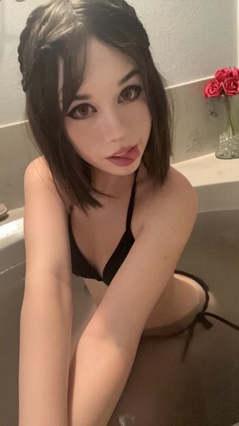 Loopziepop  page leaked private photo uncensored HD quality