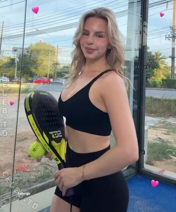 Lucia leona page leaked private photo uncensored HD quality