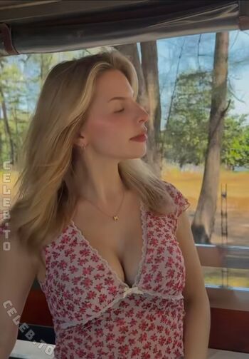 Lucia leona leaked private photo uncensored HD quality