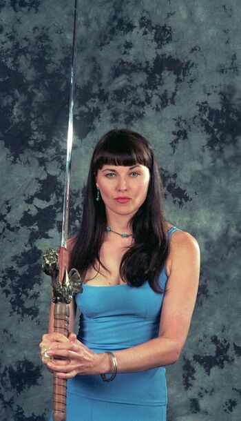 Lucy lawless leaked private photo uncensored HD quality