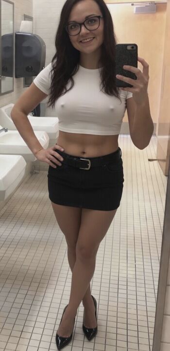 Lustyysynn leaked private photo uncensored HD quality