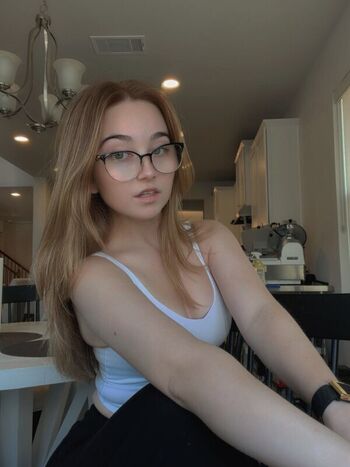 Lyssaurora page leaked private photo uncensored HD quality