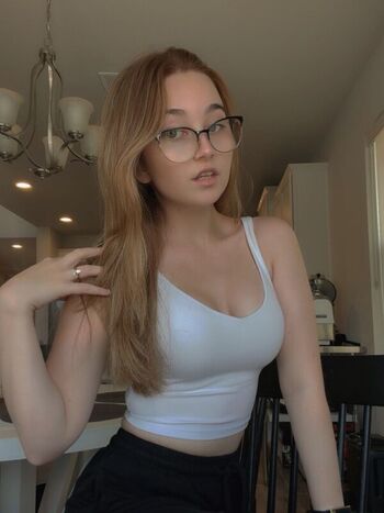 Lyssaurora page leaked private photo uncensored HD quality