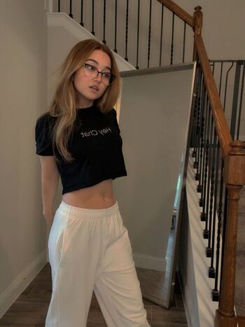 Lyssaurora page leaked private photo uncensored HD quality