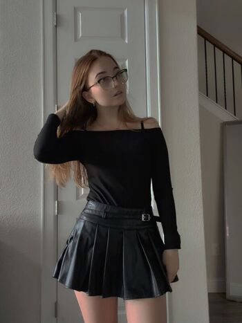Lyssaurora page leaked private photo uncensored HD quality