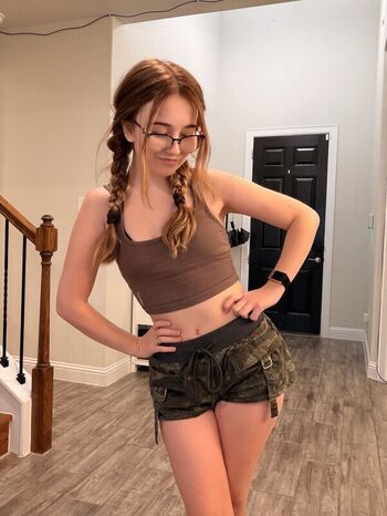 Lyssaurora page leaked private photo uncensored HD quality