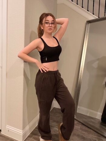 Lyssaurora page leaked private photo uncensored HD quality