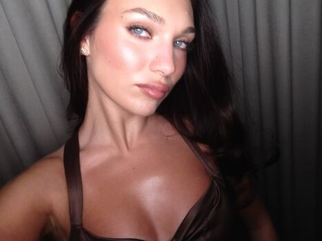 Maddie ziegler leaked private photo uncensored HD quality