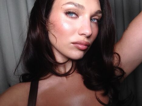 Maddie ziegler leaked private photo uncensored HD quality