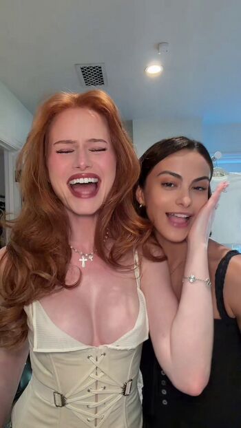 Madelaine petsch leaked private photo uncensored HD quality