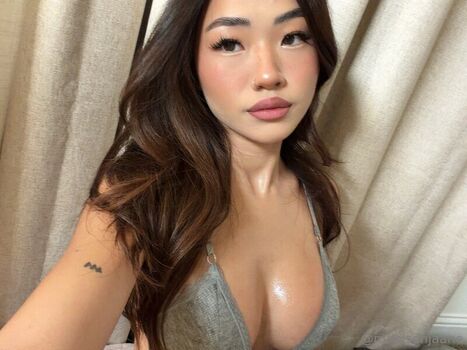 Madisonjaane  page leaked private photo uncensored HD quality