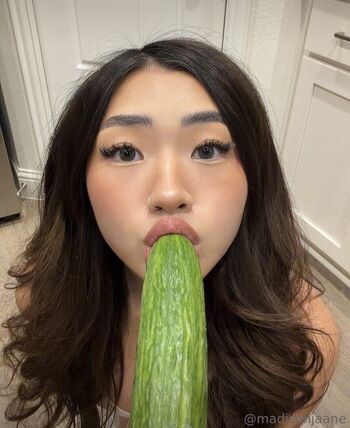 Madisonjaane  page leaked private photo uncensored HD quality