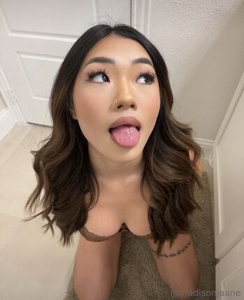 Madisonjaane leaked private photo uncensored HD quality