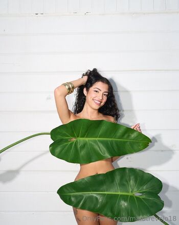 Malu trevejo  page leaked private photo uncensored HD quality