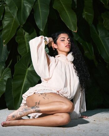 Malu trevejo  page leaked private photo uncensored HD quality