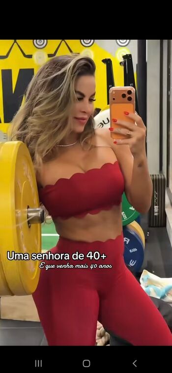 Mature women page leaked private photo uncensored HD quality