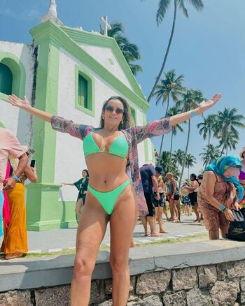 Mature women page leaked private photo uncensored HD quality