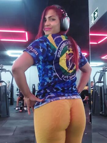 Mature women leaked private photo uncensored HD quality