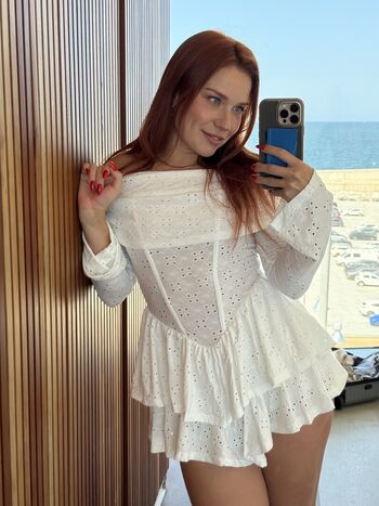 Mature women leaked private photo uncensored HD quality