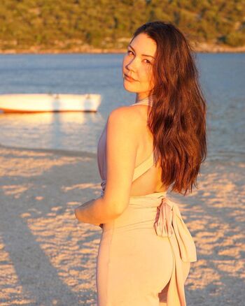 Mayaisfiya page leaked private photo uncensored HD quality